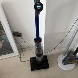 Dyson WashG1 Hard Floor Cleaner – Excellent Condition