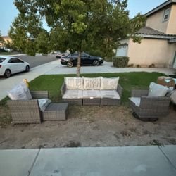 Brand New Patio Chair Set 3 Seater Couch One Stationary Chair One Swivel Chair High Quality Thick Cushion Patio Set 🆕🛺🚎🚚🆕
