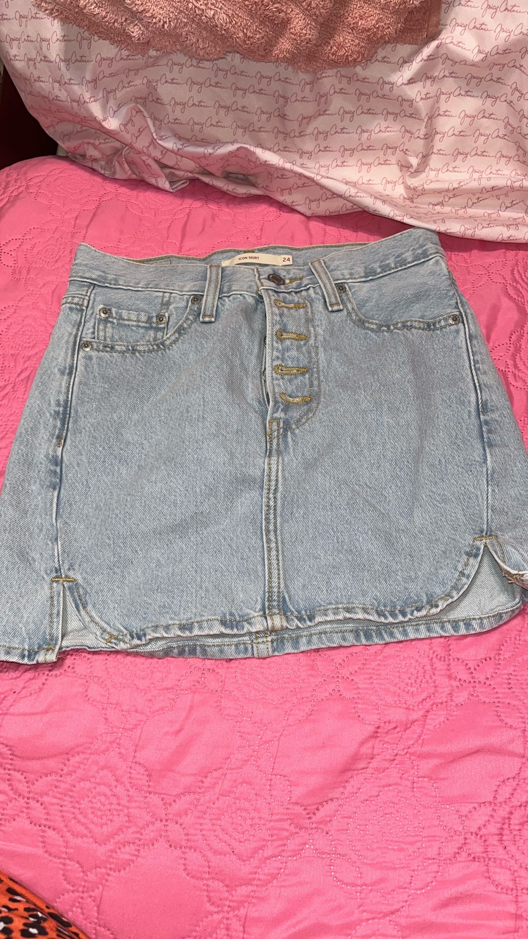 Levi Skirt