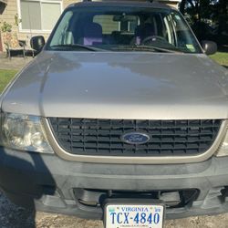 2005 Ford Explorer