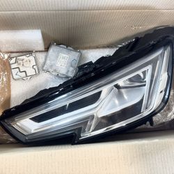 2017 - 2019 AUDI A4 // S4 LED LH DRIVER SIDE HEADLIGHT OEM