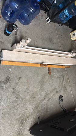 Queen frame