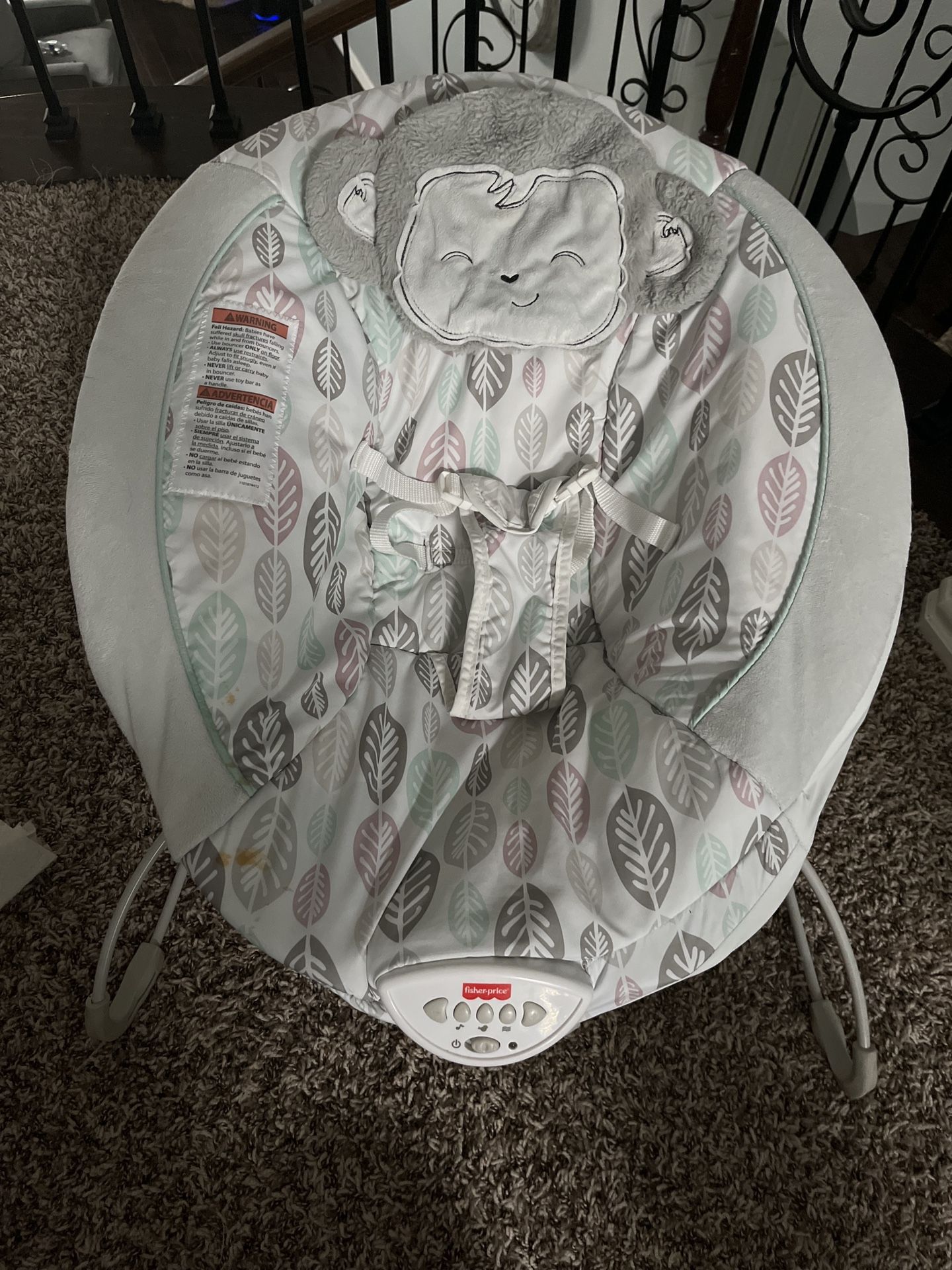 FISHER PRICE BABY BOUNCER