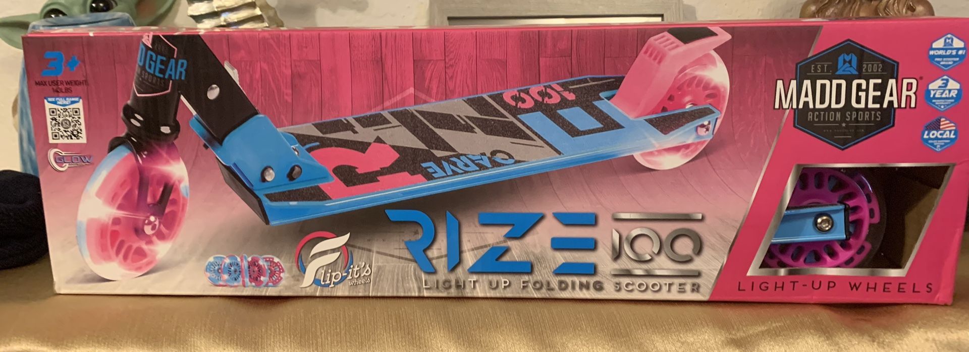 Mad Gear Light Up Adjustable Fold Up Scooter