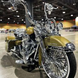 Harley-Davidson Road King Custom Motorcycle