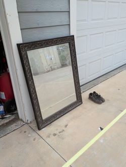 Mirror Measures 3 Ft 2 In X 4 Ft