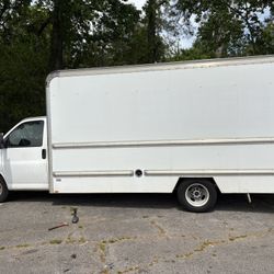 2012 GMC SAVANNA 3500 