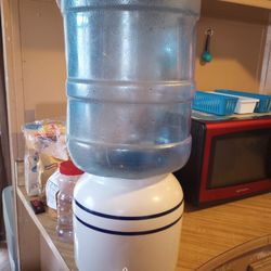 5 gallon Water Jug And Stand