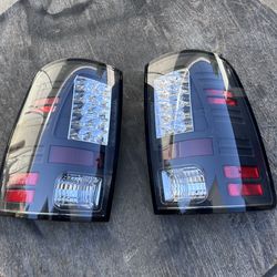 Ram 1500 tail lights