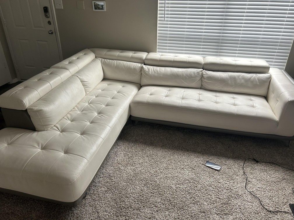 White Sectional Leather Sofa 