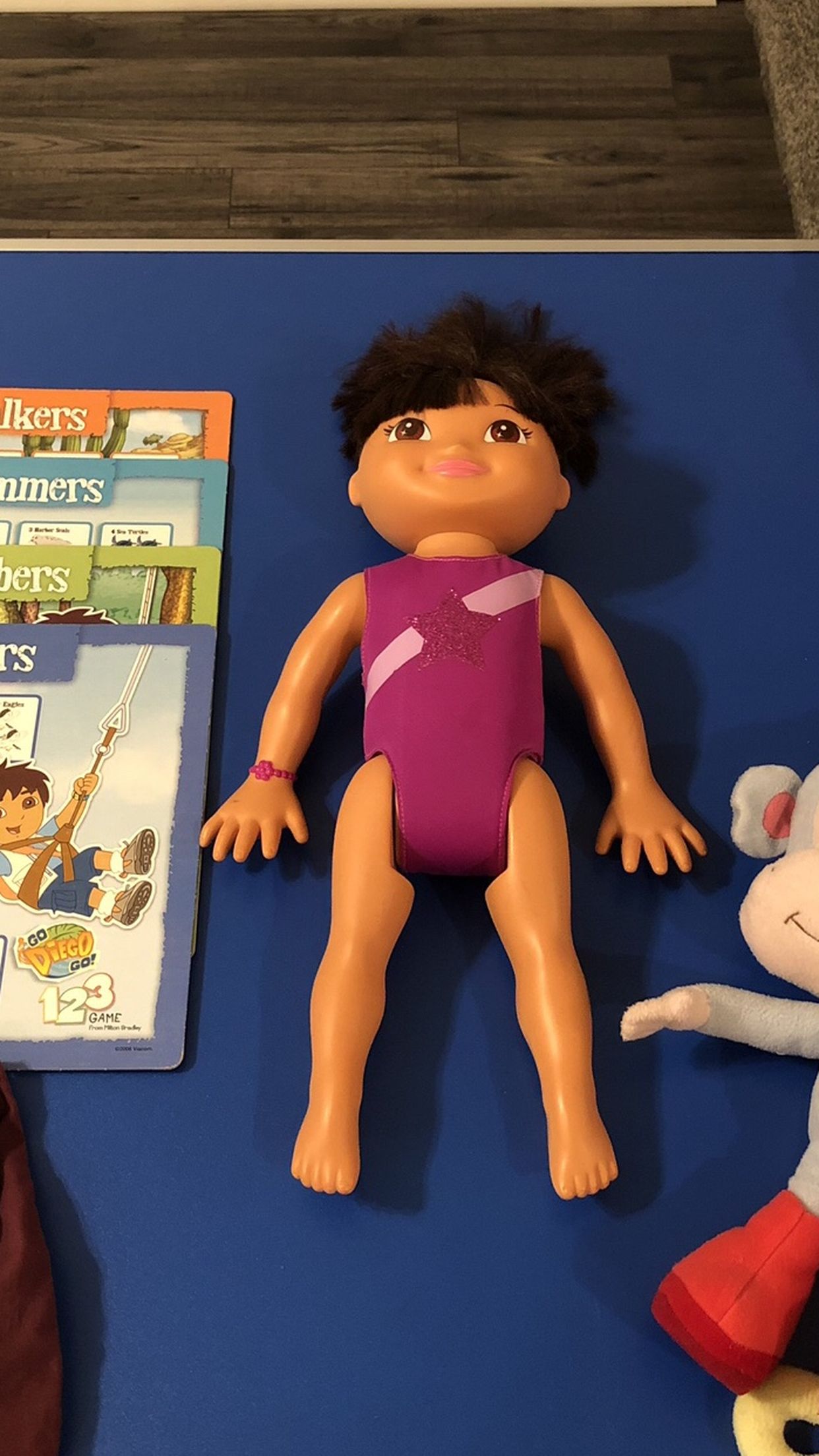Dora the Explorer Fantastic Gymnastics Doll and Items