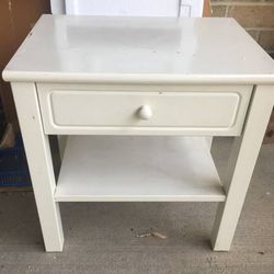 Night Stand / Side Table / End Table with drawer - Wood - White