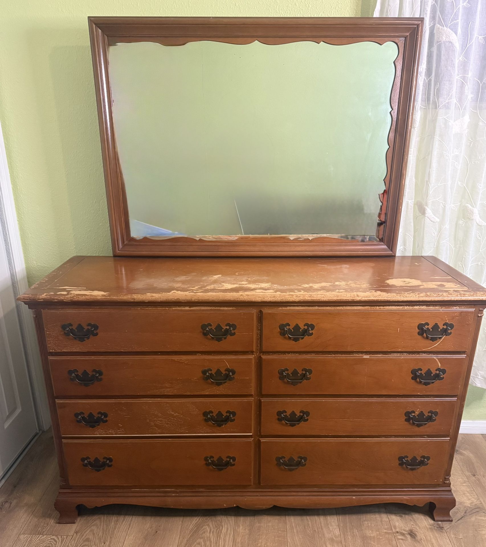 Vintage Solid Wood 8 Drawer Dresser With Mirror