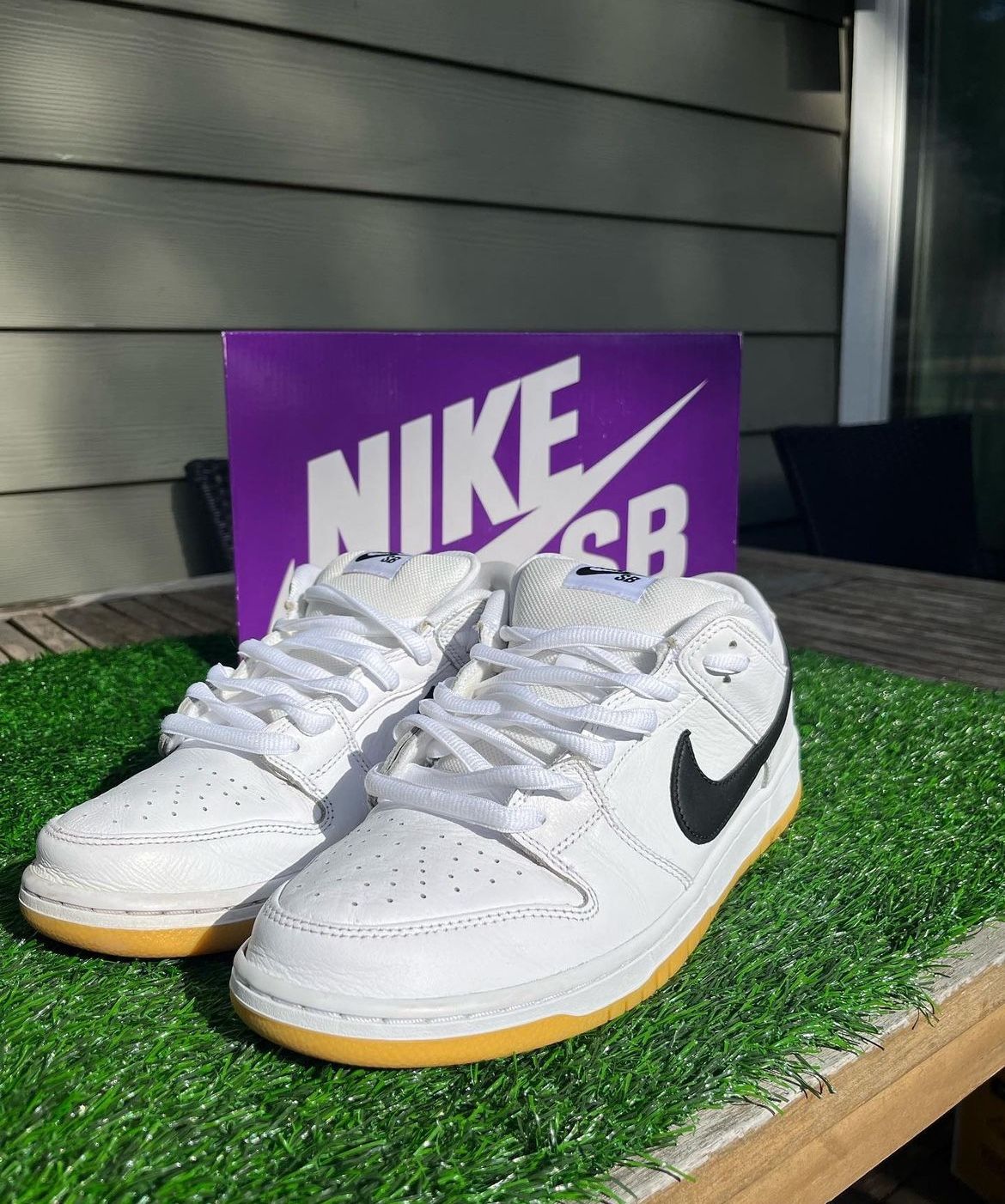 Nike Dunk White Gum