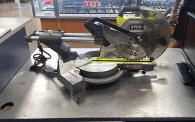 Ryobi 10 inch Sliding Saw/ Tss103
