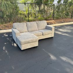 Grey Sectional Couch With Chaise