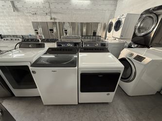 Whirlpool Washer And Dryer Set “27 ( Lavadora Y Secadora )