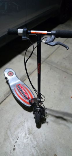 Razor Power Core E100
