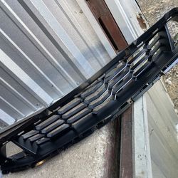 LOWER GRILL 2019-2022 CHEVROLET CAMARO