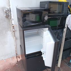 Mini fridge and microwave