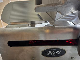 Commercial Grade Globe Gravity Feed