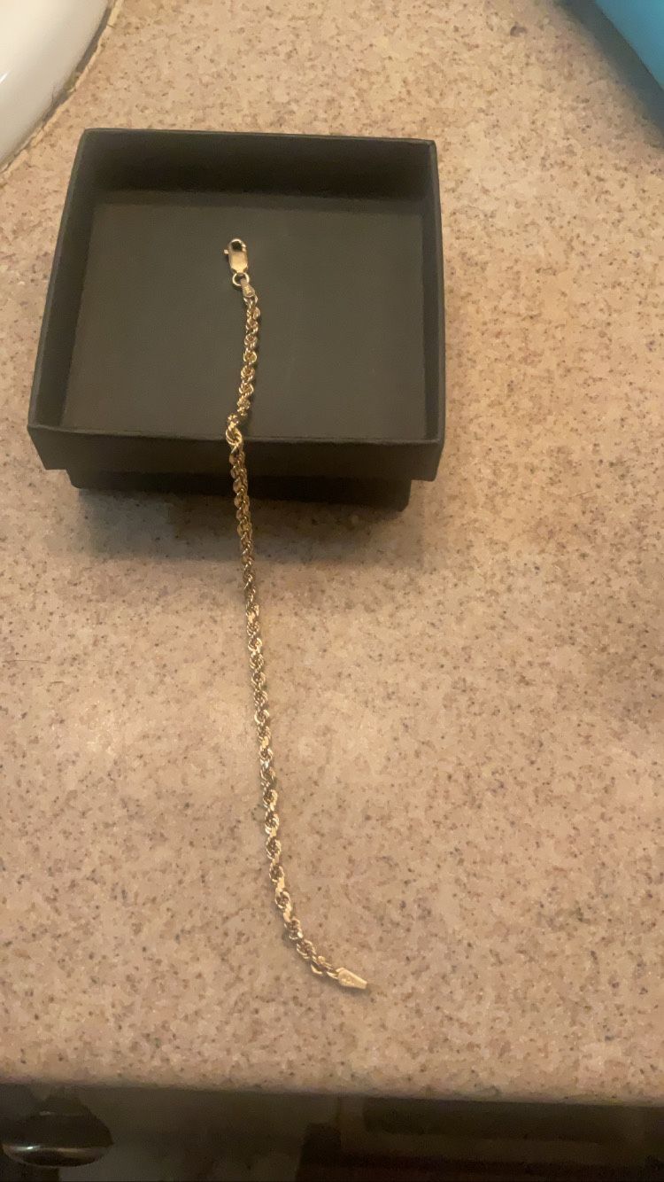 10kt Gold Rope Bracelet 