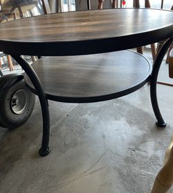 Indoor/outdoor Coffee Table