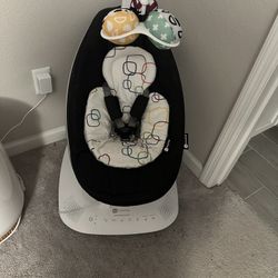 4moms mamaRoo Infant Swing – $100