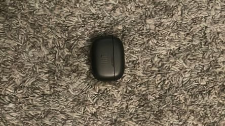 JBL AIRPODS BLACK