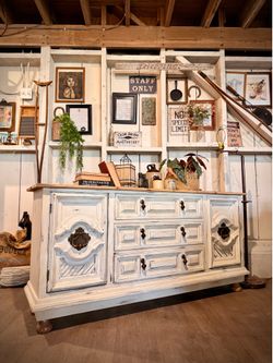 council/entertainment center TV councilBeautiful rustic farmhouse buffet cabinet/ tv council/entertainment center