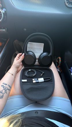 Sony Wireless Noise cancelling head set