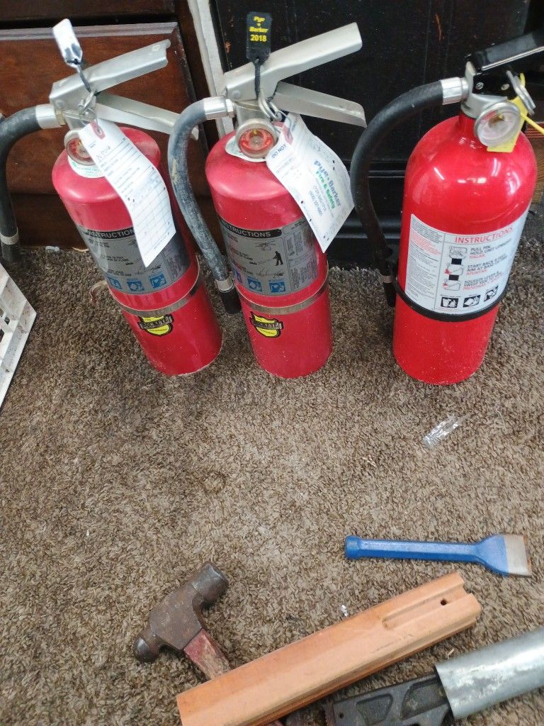 3 Fire Extinguisher S
