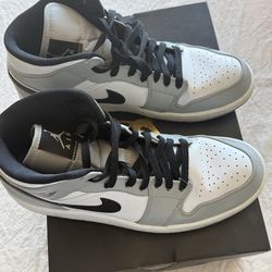 3 PAIRS Air Jordans Shoes SIZE 9.5 MALE