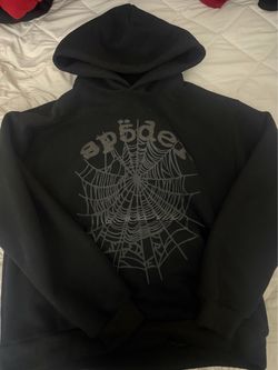 spider hoodie size medium