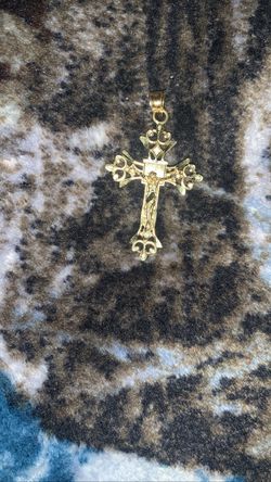 Cross Pendant 