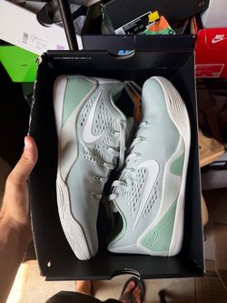 Kobe 9 low size 12 brand new