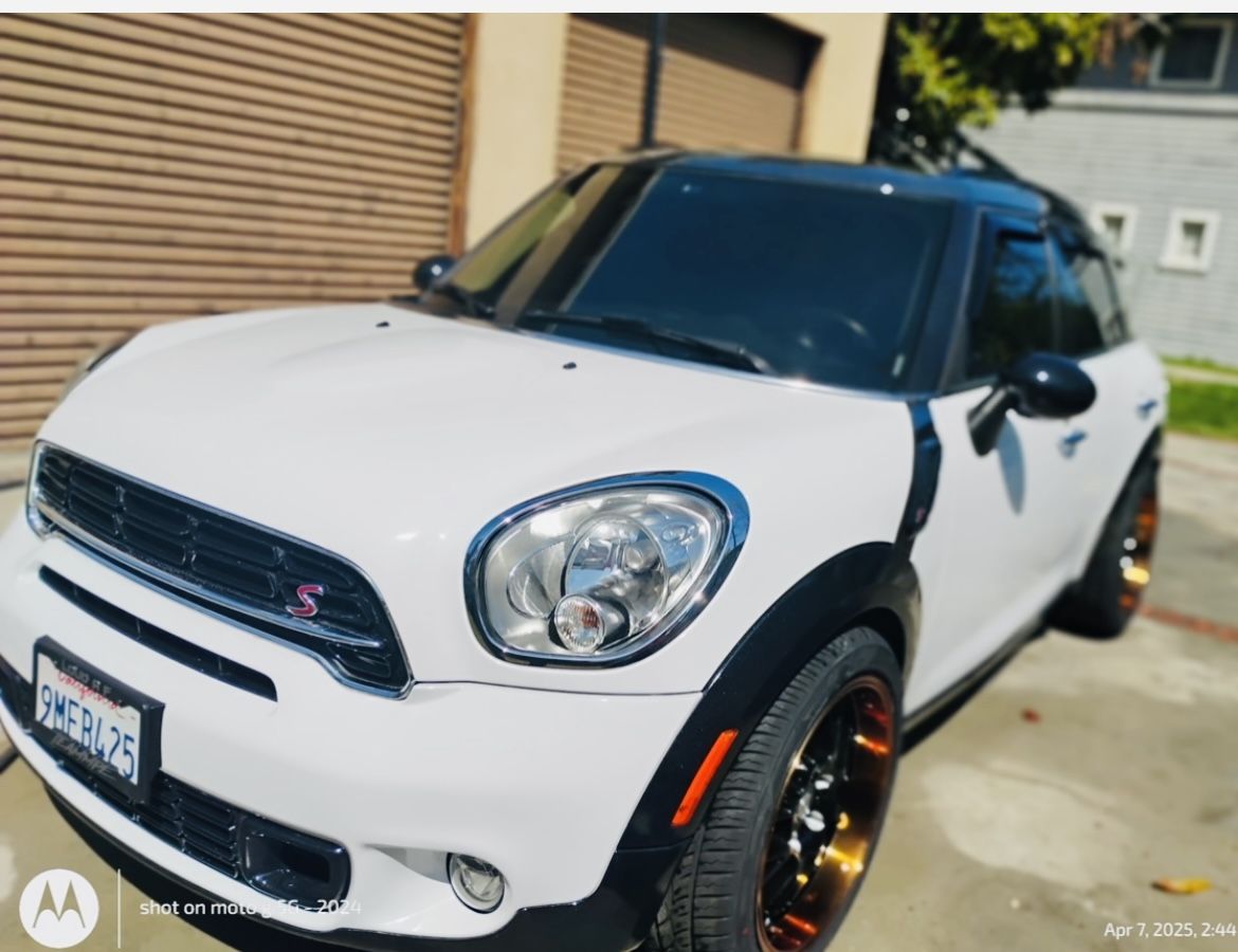 Best Value Auto Body. Repair And Paint