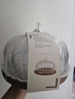 Pumpkin dessert display dish