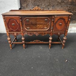 Gorgeous Antique Mahogany Buffet