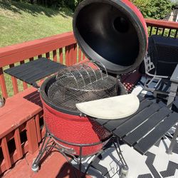 Kamado Joe Grill