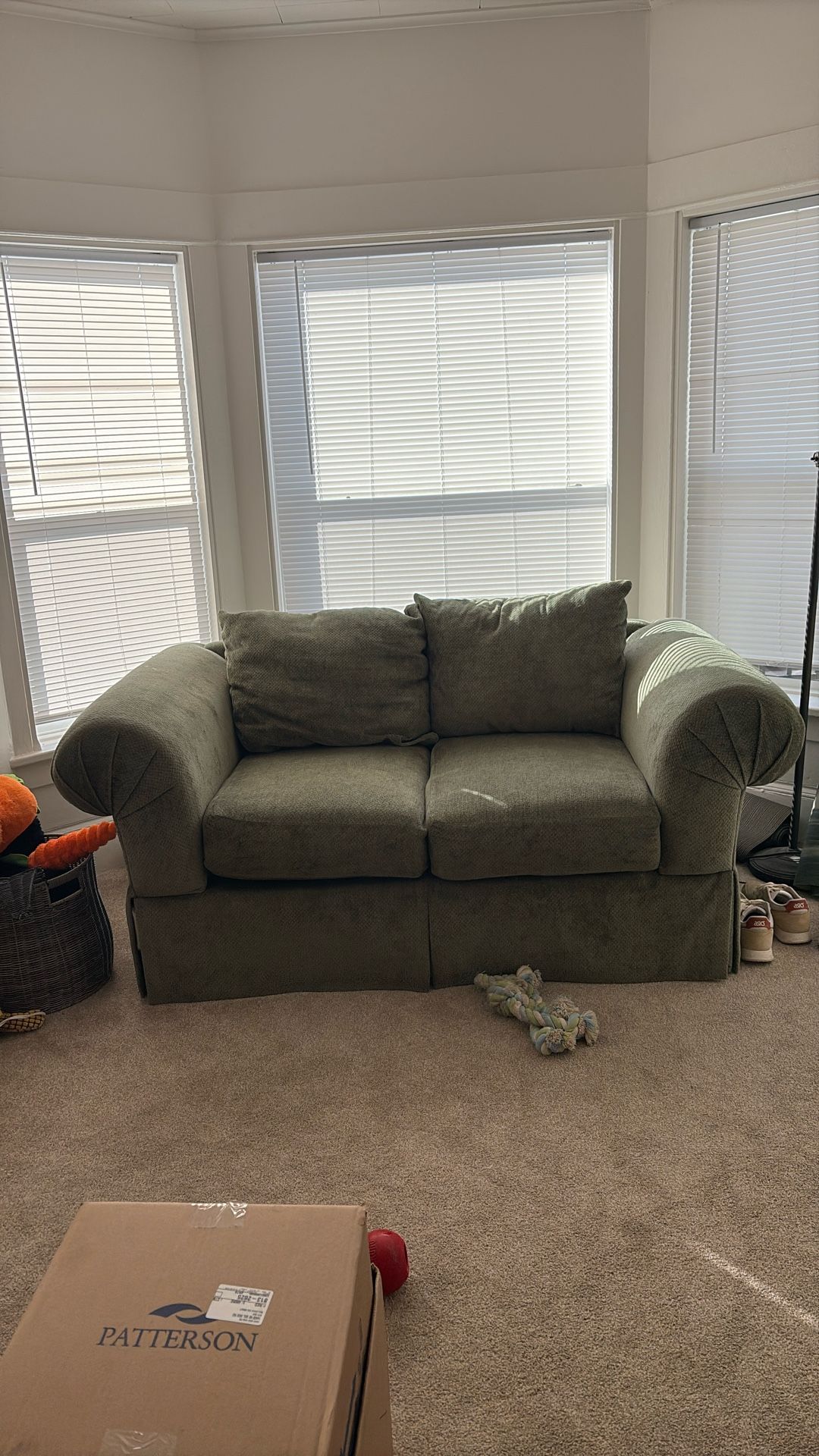 GREEN beautiful couch loveseat