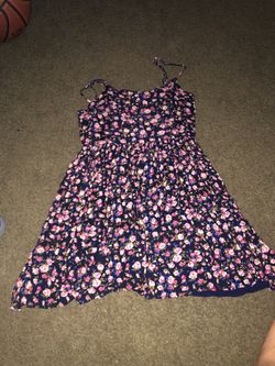 Used women’s forever 21 dress size medium