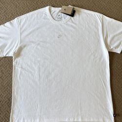 NEW Nike Sportswear Premium Essentials Men’s T-Shirt White Size XXL