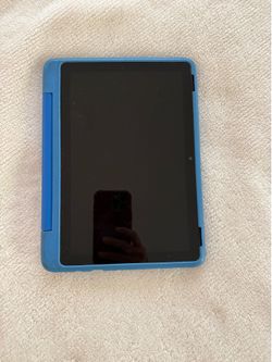 AMAZON FIRE HD 10 KIDS PRO TABLET 10” EXCELLENT CONDITION + CASE