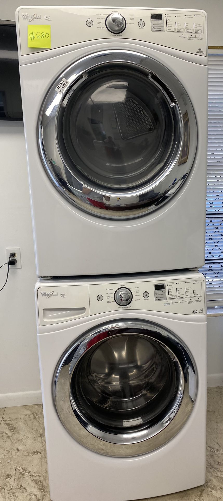 Whirpool  Washer And Dryer Set Working Good In very good condition
