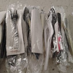 Free Picnic Plastic wear Knives Forks Spoon Over 100