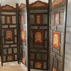 Chinese Carved Wood Latticewor