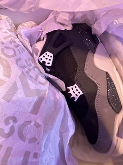 Jordan 4