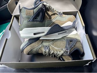 JORDAN 4S