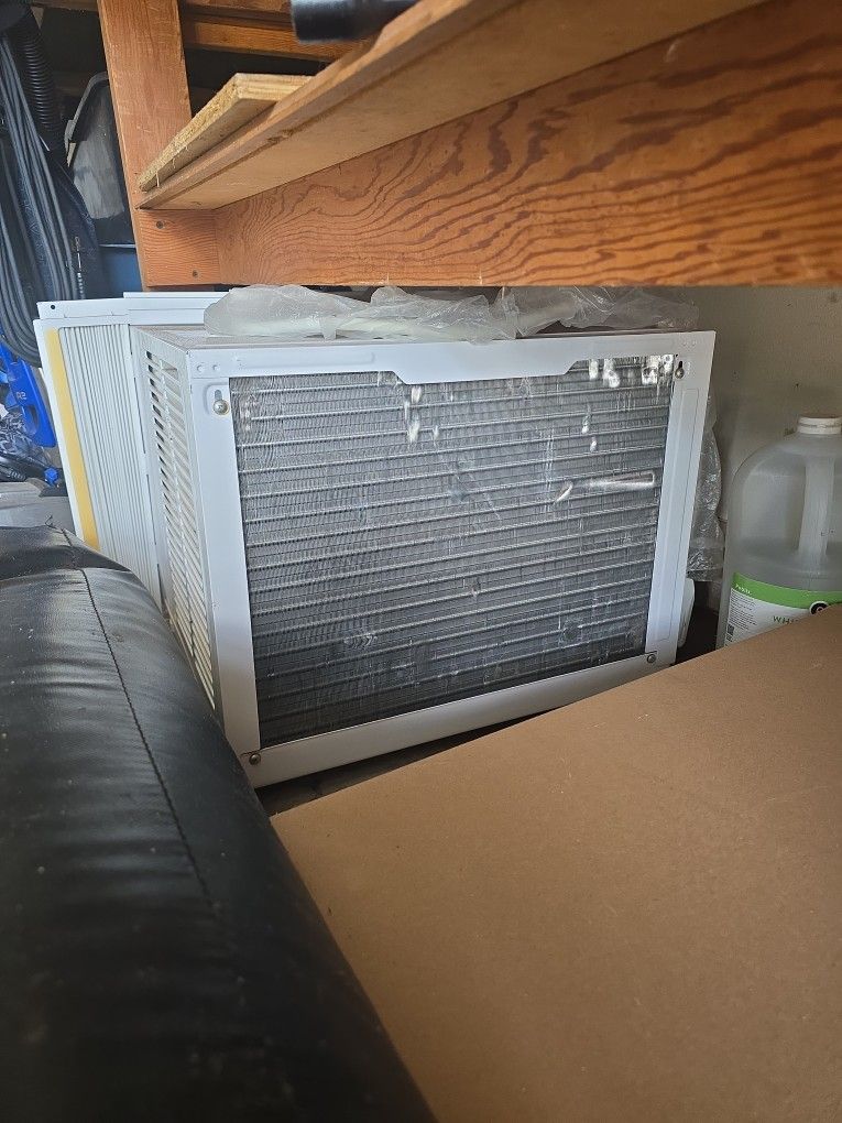 Window A/C Unit